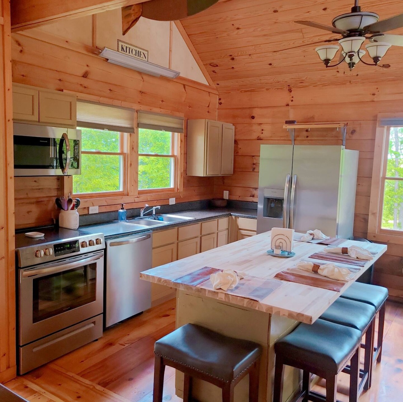 80 Tater Bug Ln Property Photo 4