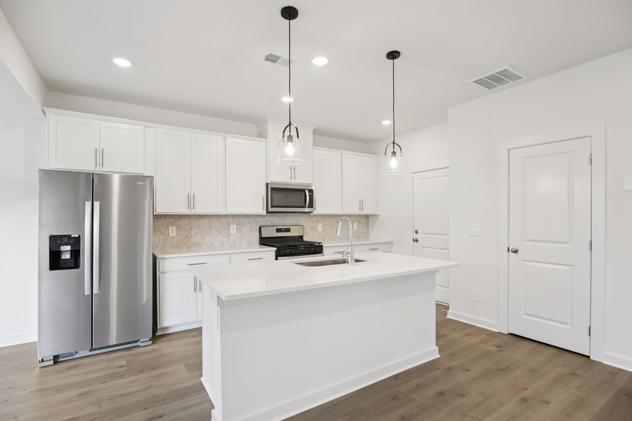 629 Whitetail Court Property Photo 18