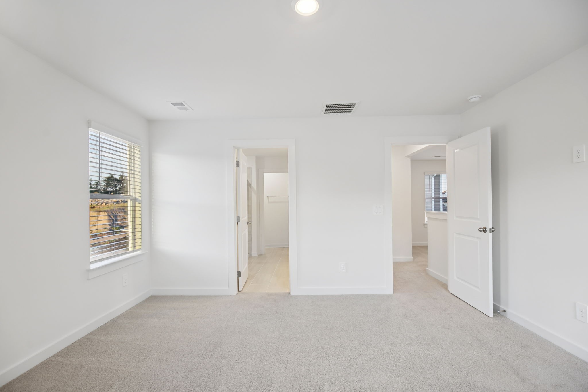 629 Whitetail Court Property Photo 32