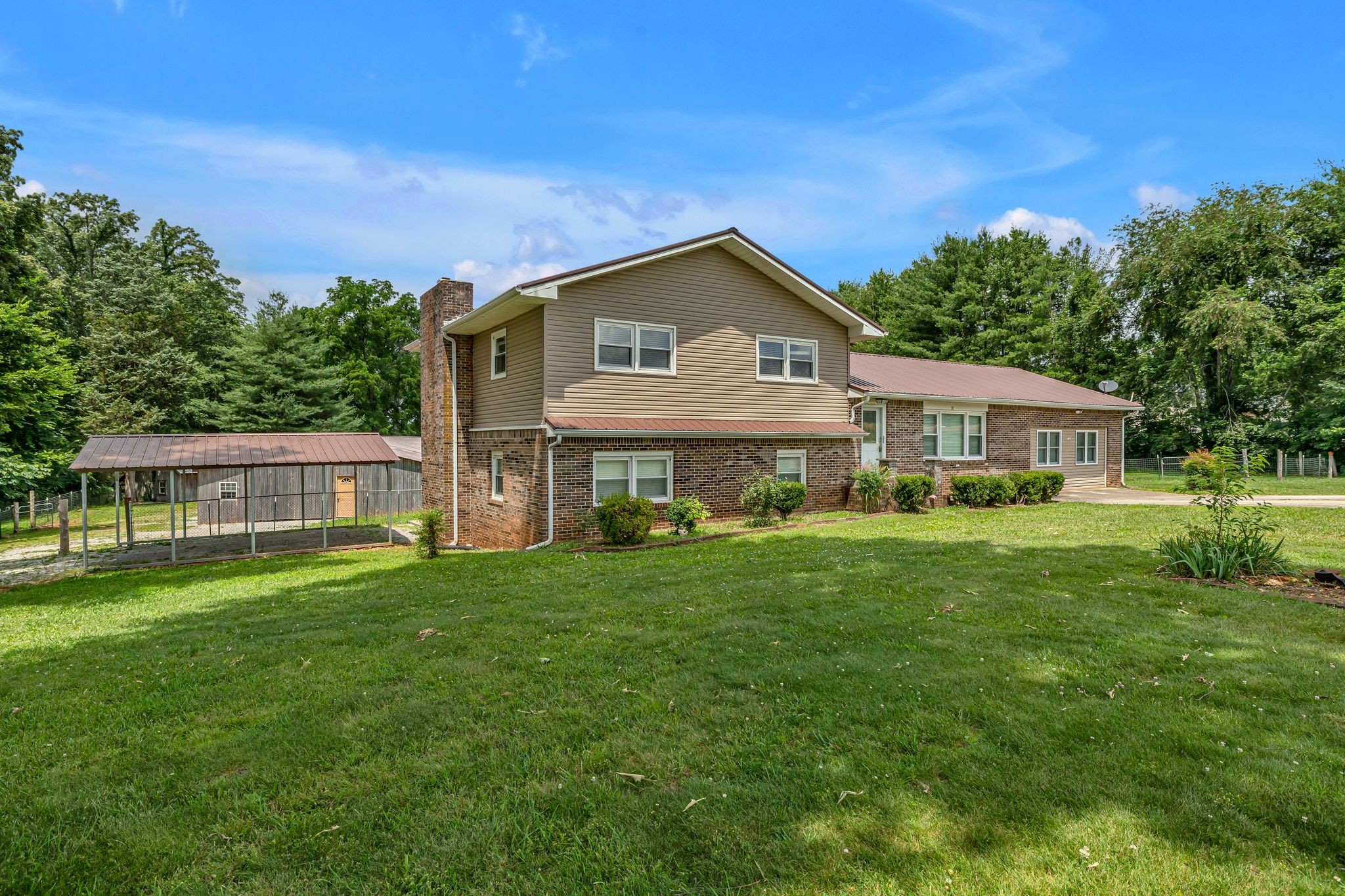 135 Carter Rd Property Photo 1