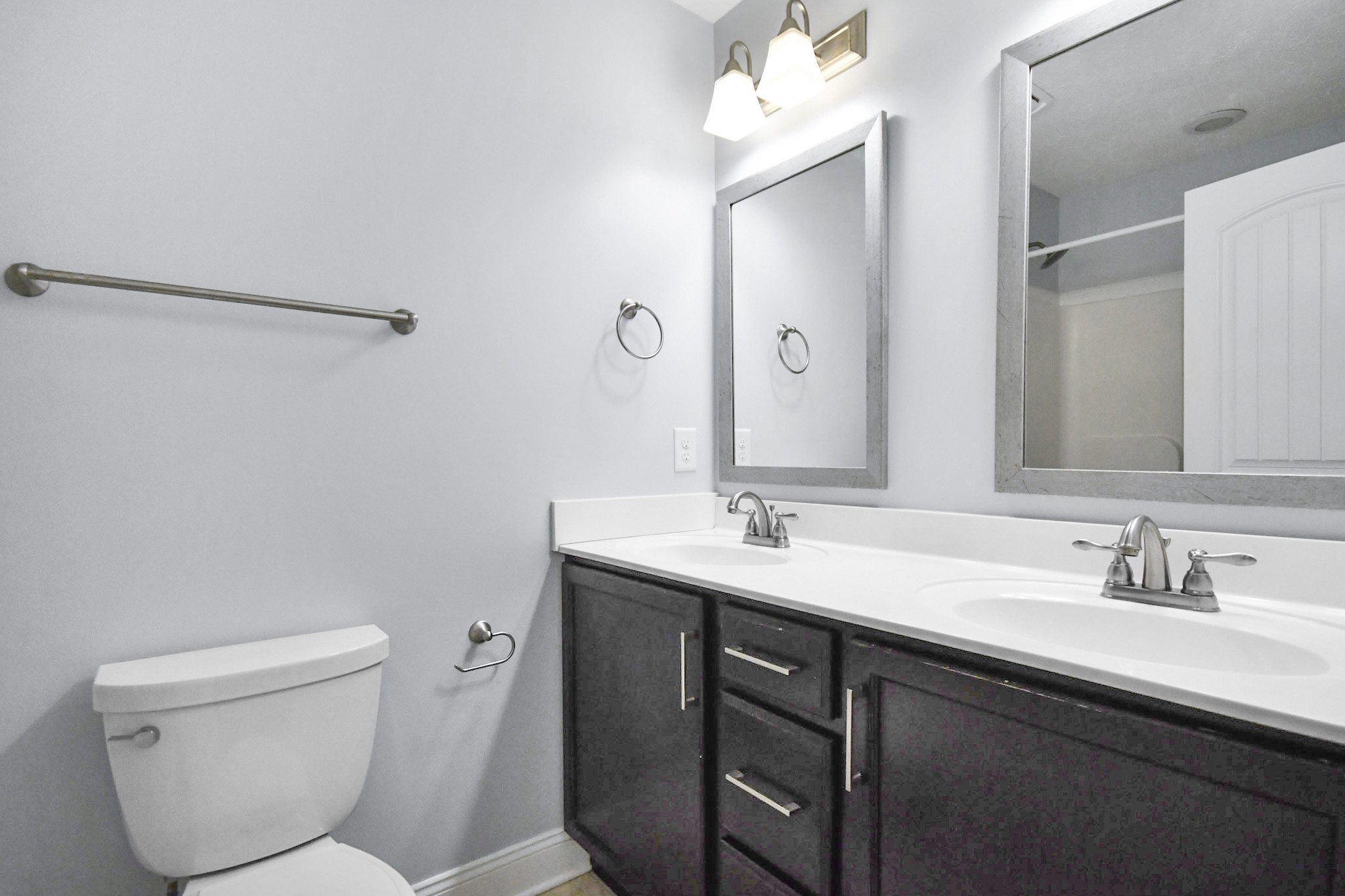 430 Leslie Wood Dr Property Photo 15