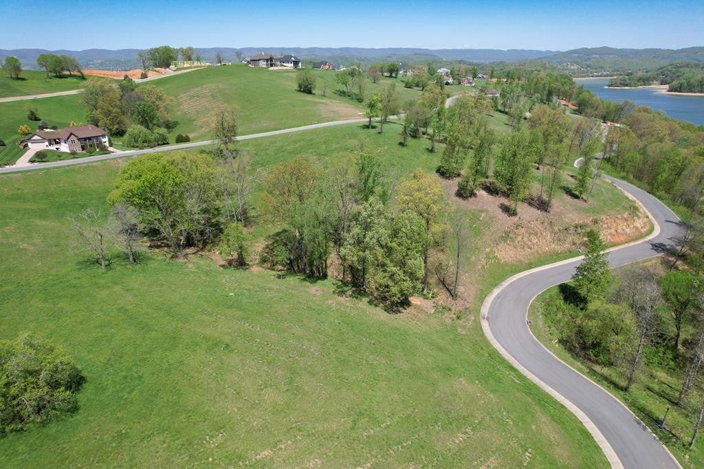 2069 Edgewater Sound Property Photo 5