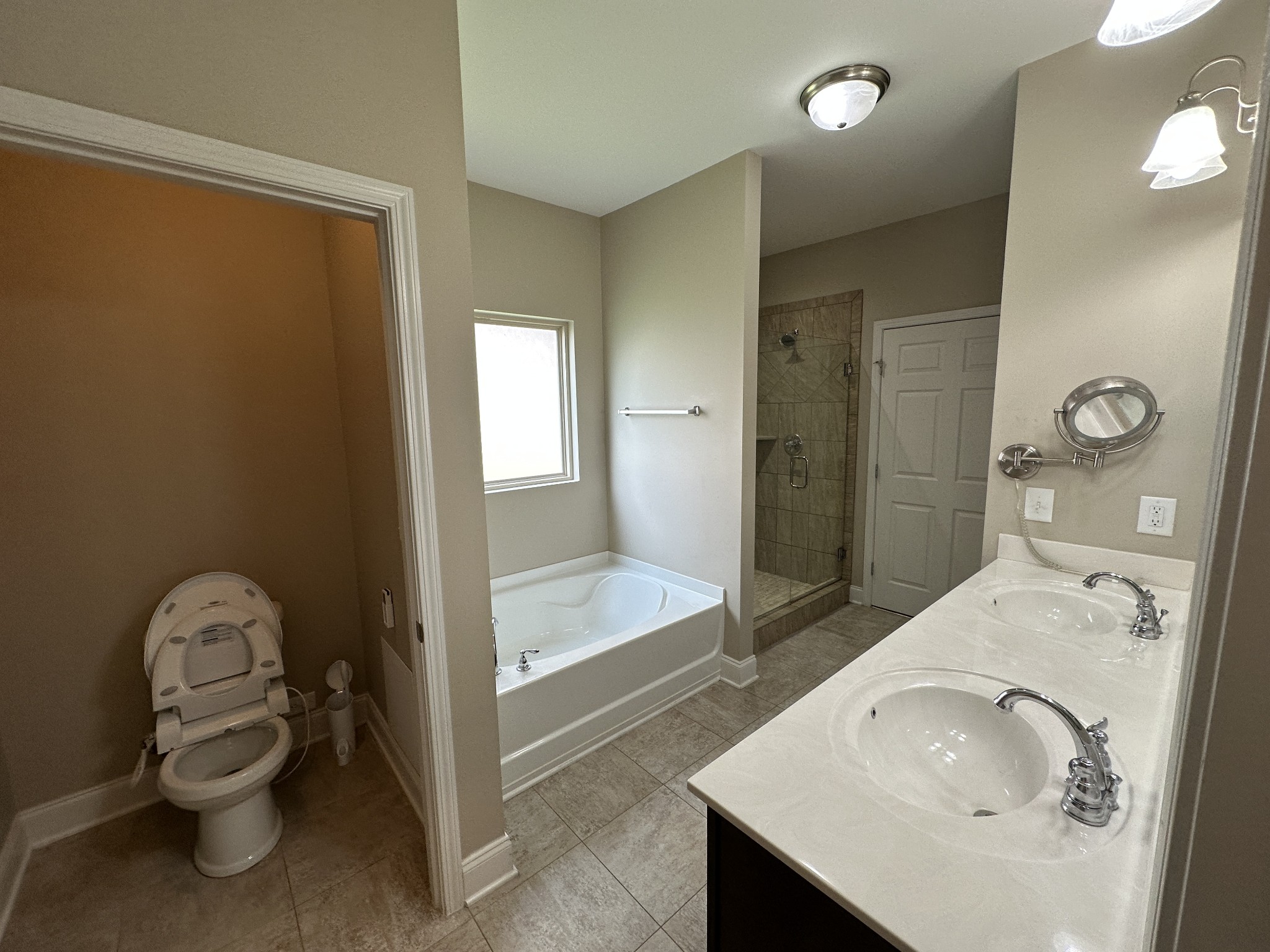 1108 Marys Pl, E Property Photo 14