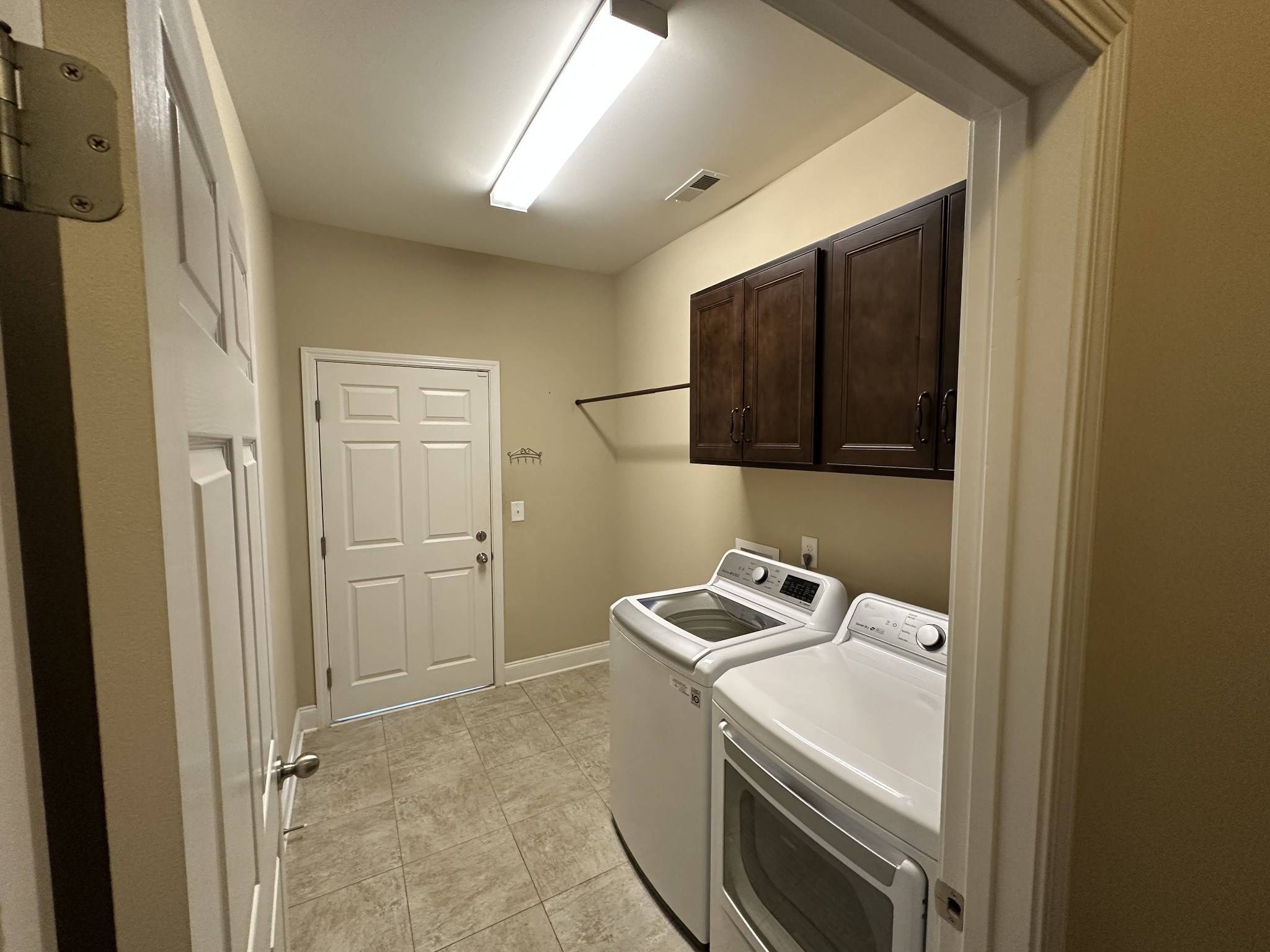 1108 Marys Pl, E Property Photo 15