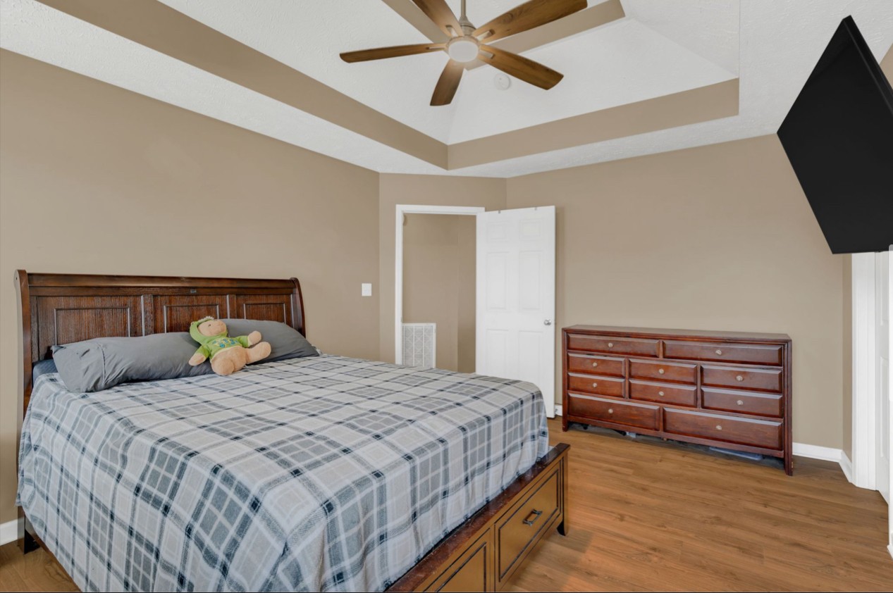 1053 Chardea Dr Property Photo 14
