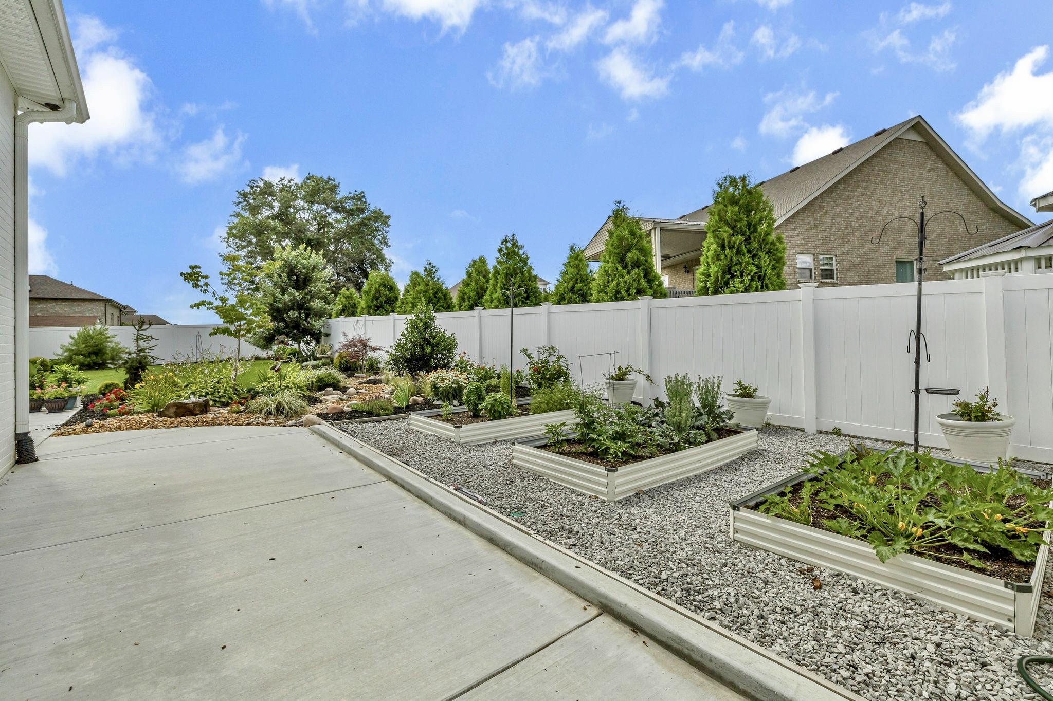 241 Bluegrass Rd Property Photo 44