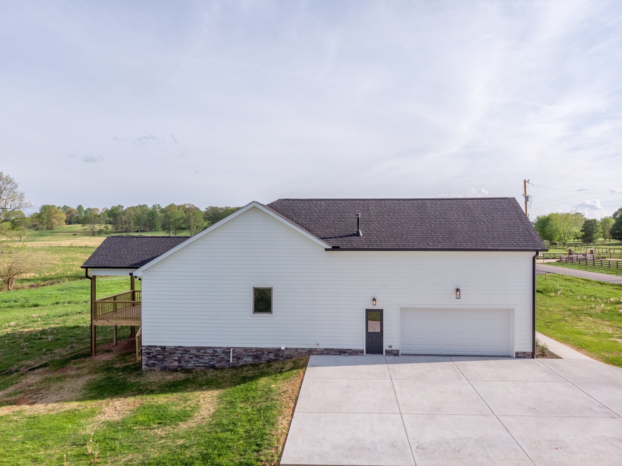 462 Halltown Rd Property Photo 7