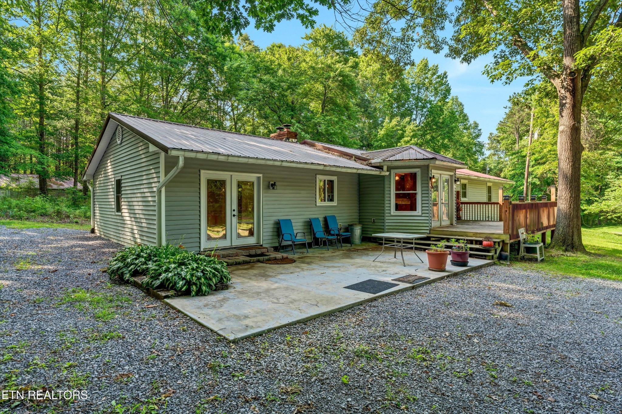 152 Spring Lane Property Photo 36