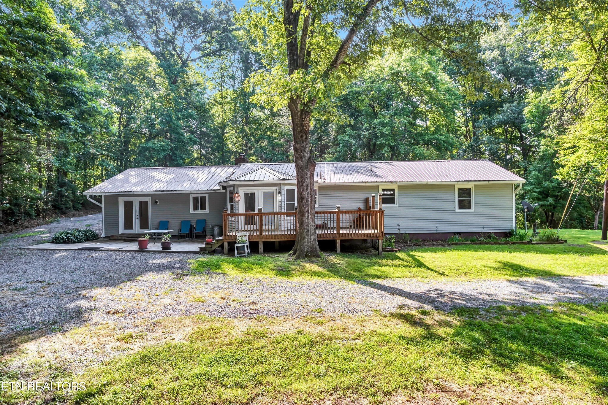 152 Spring Lane Property Photo 38