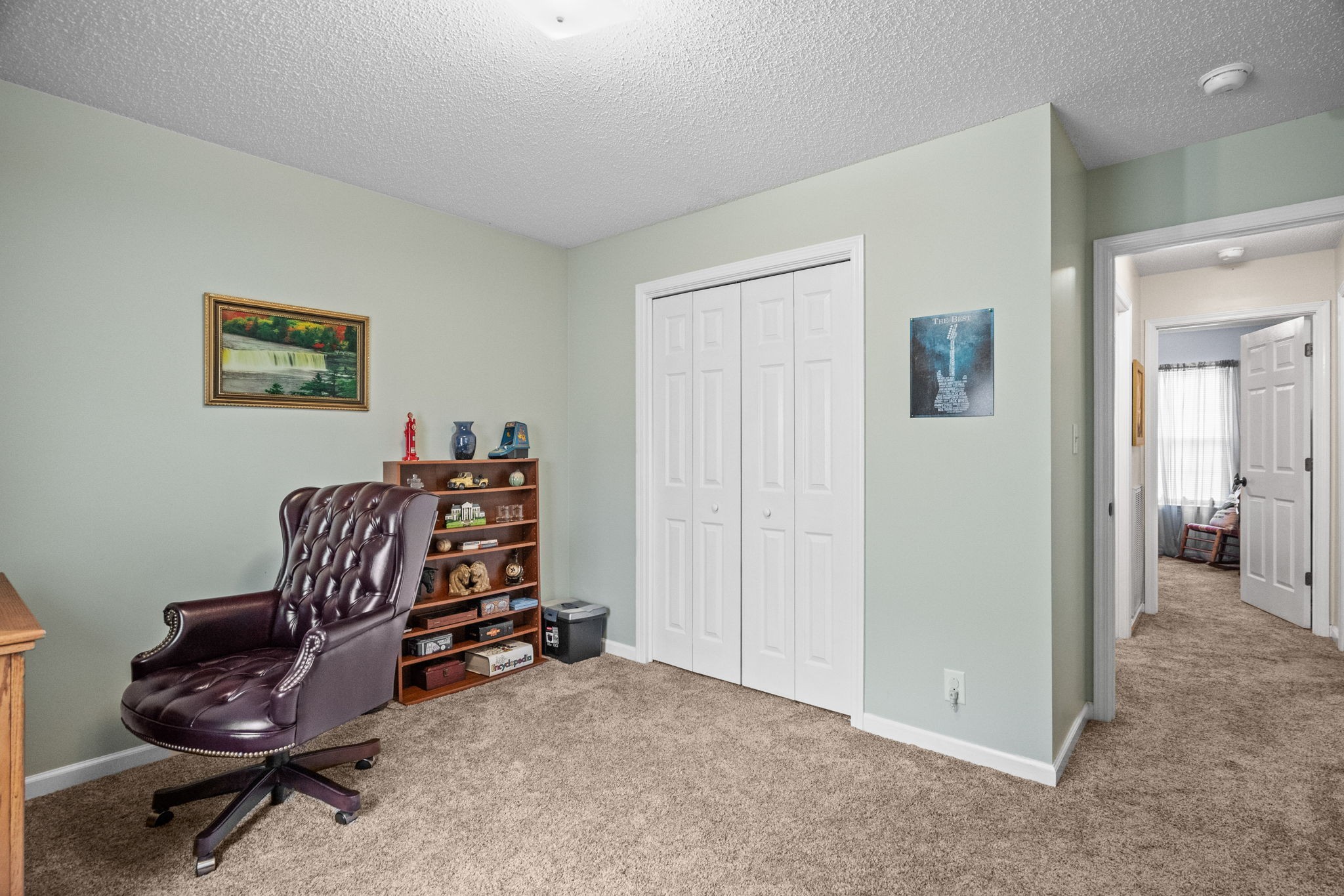 323 Harold Dr Property Photo 17