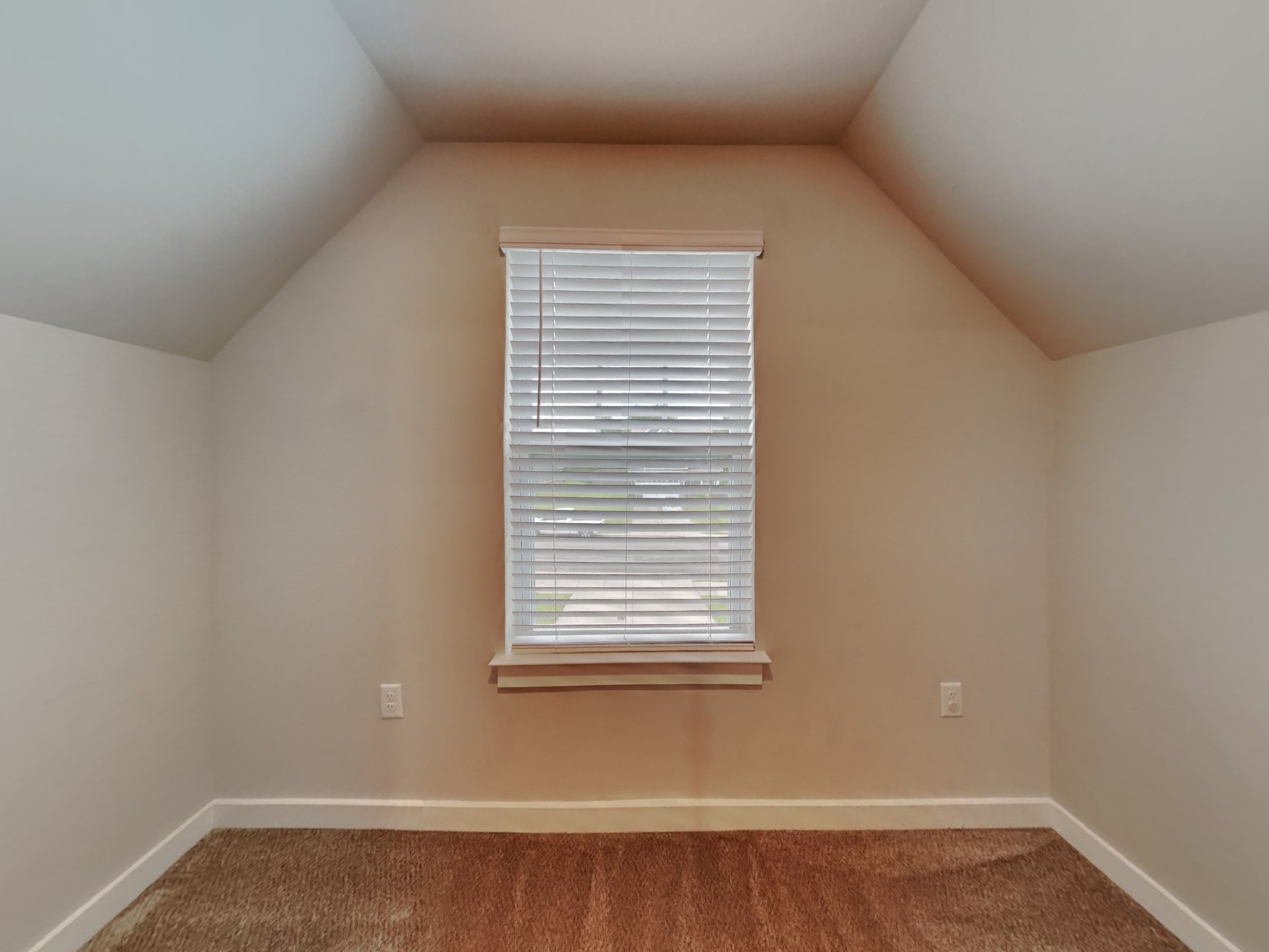 1724 Lannister Ave Property Photo 20