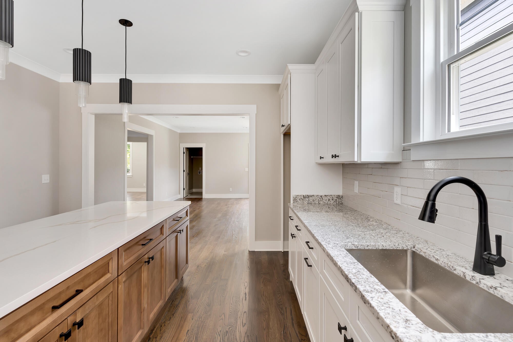 1305 Thomas Avenue Property Photo 11
