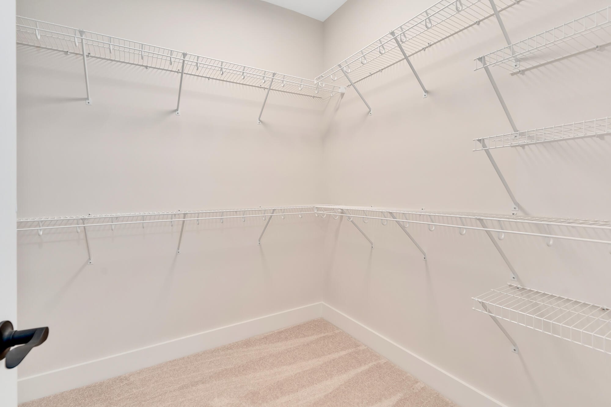 1305 Thomas Avenue Property Photo 21