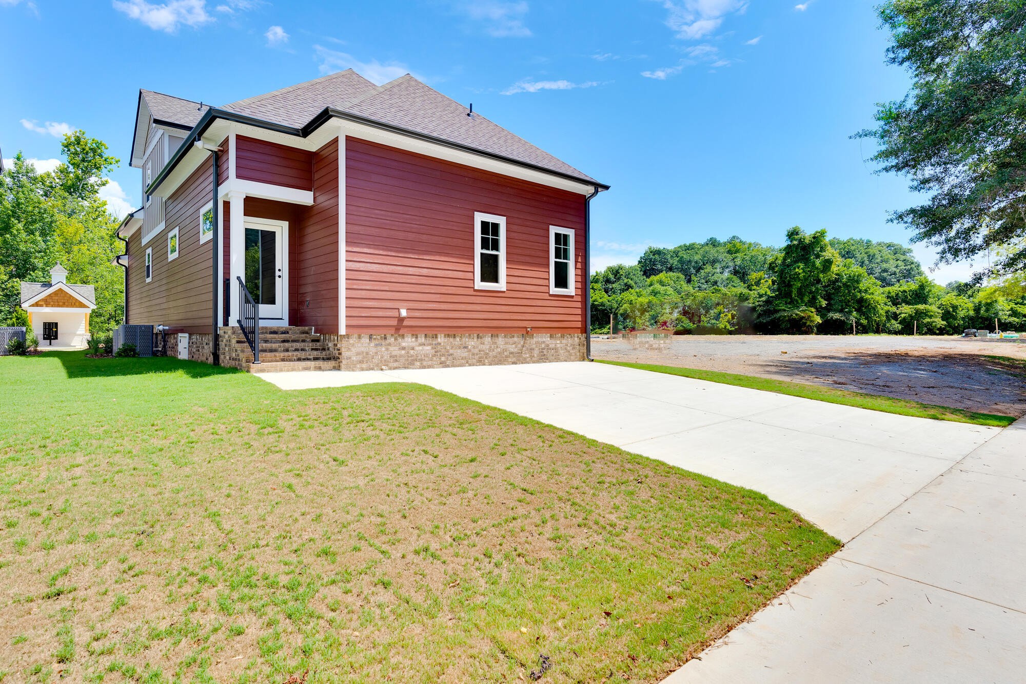 1305 Thomas Avenue Property Photo 31