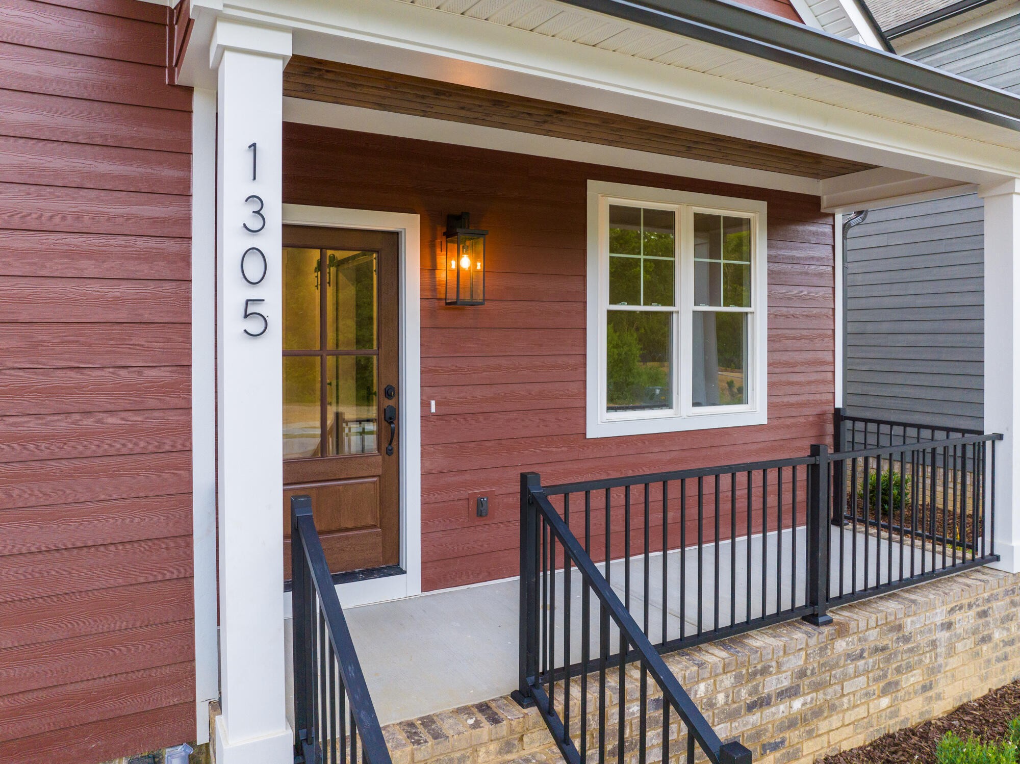 1305 Thomas Avenue Property Photo 38