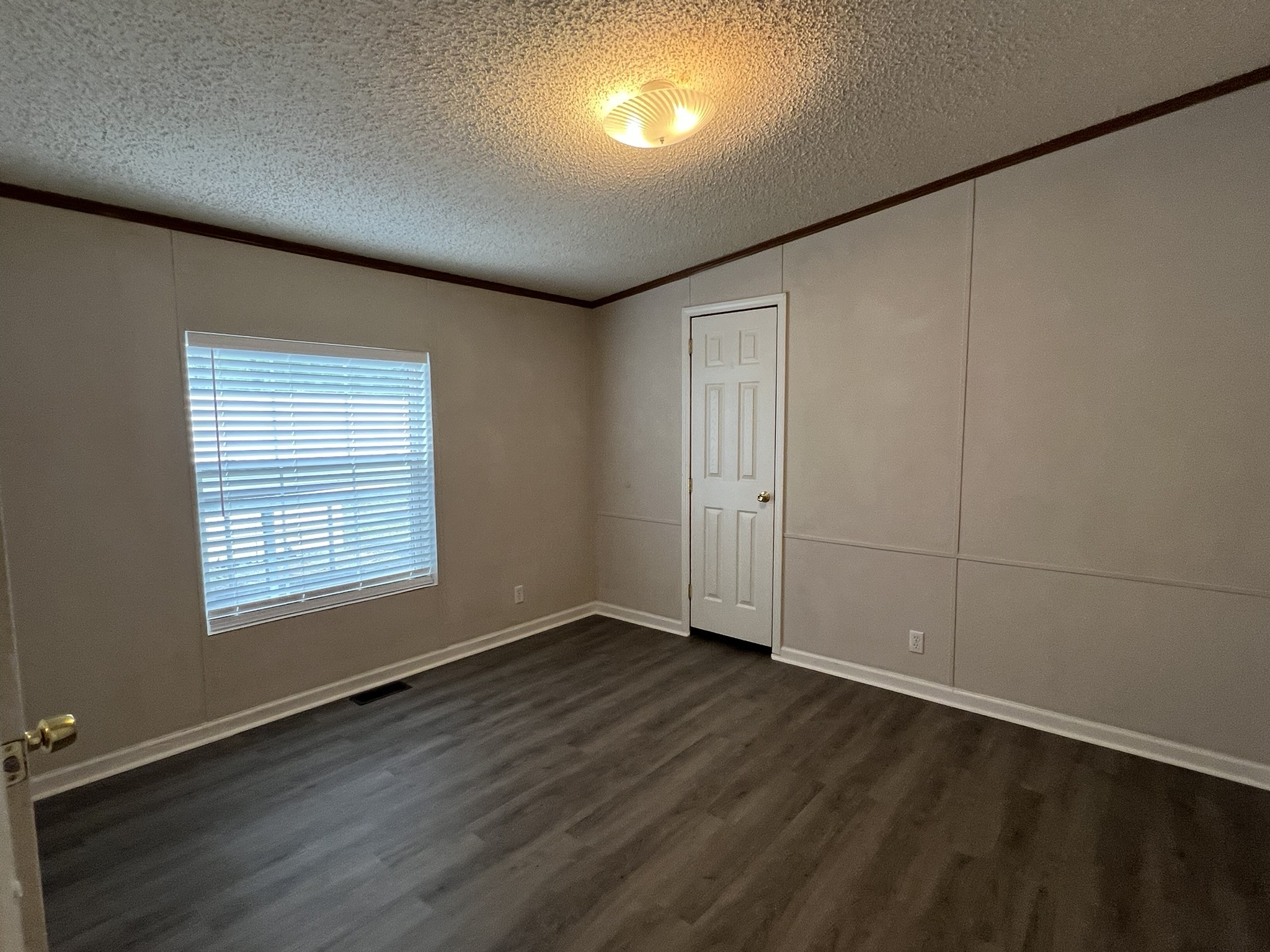 222 Cedar Ln Property Photo 18