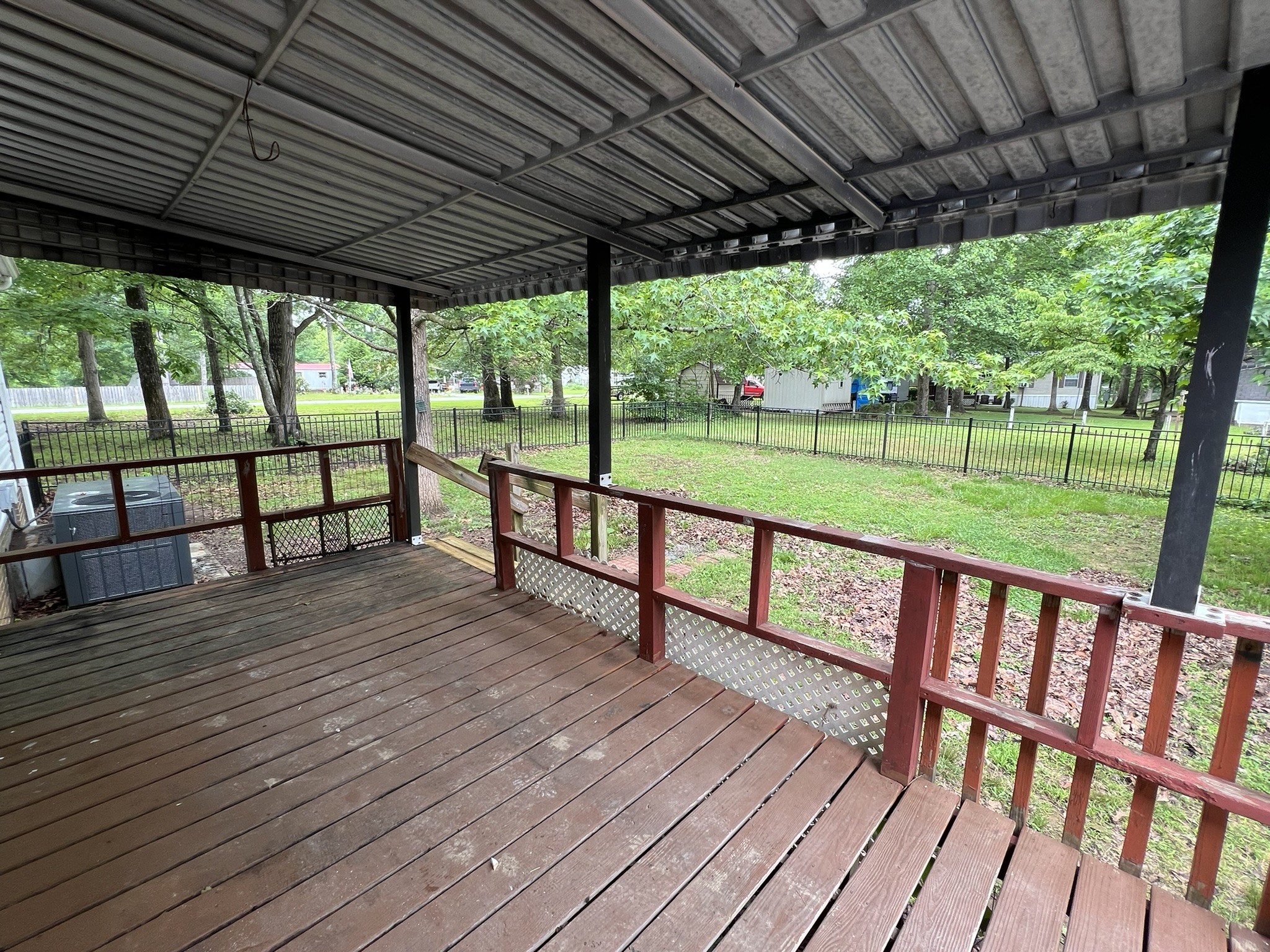 222 Cedar Ln Property Photo 25