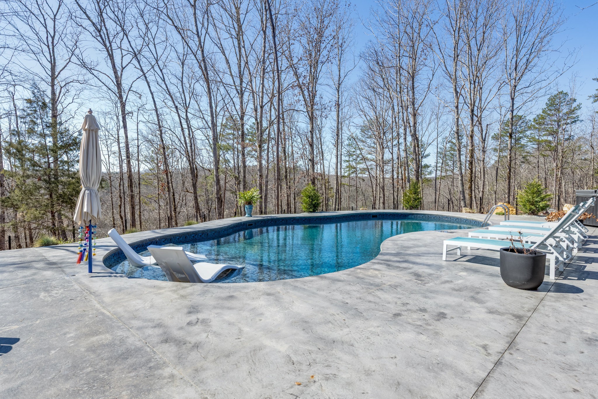 639 Piney Creek Rd Property Photo 14