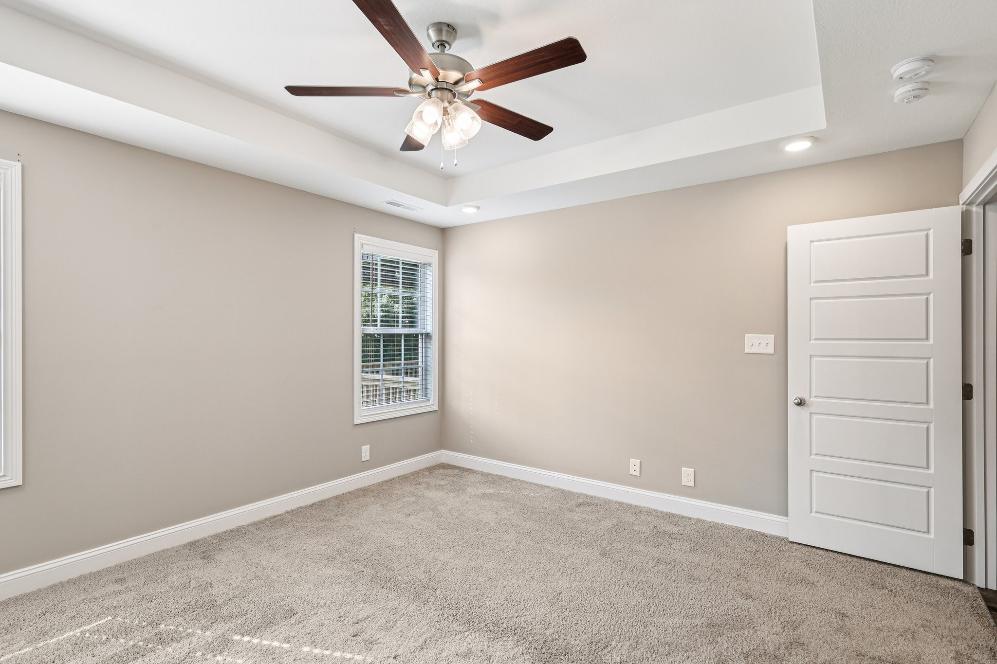 1040 Dublin Dr Property Photo 25