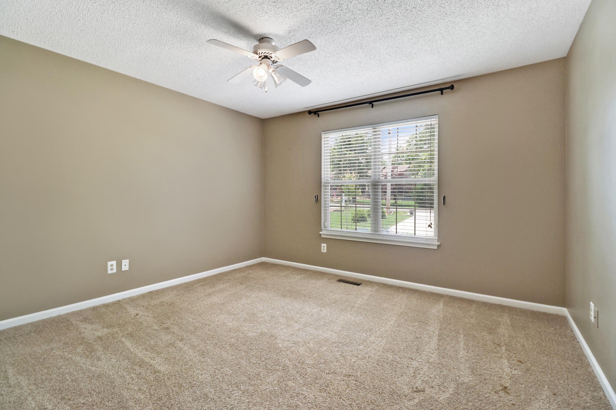 104 Minetta Dr Property Photo 19