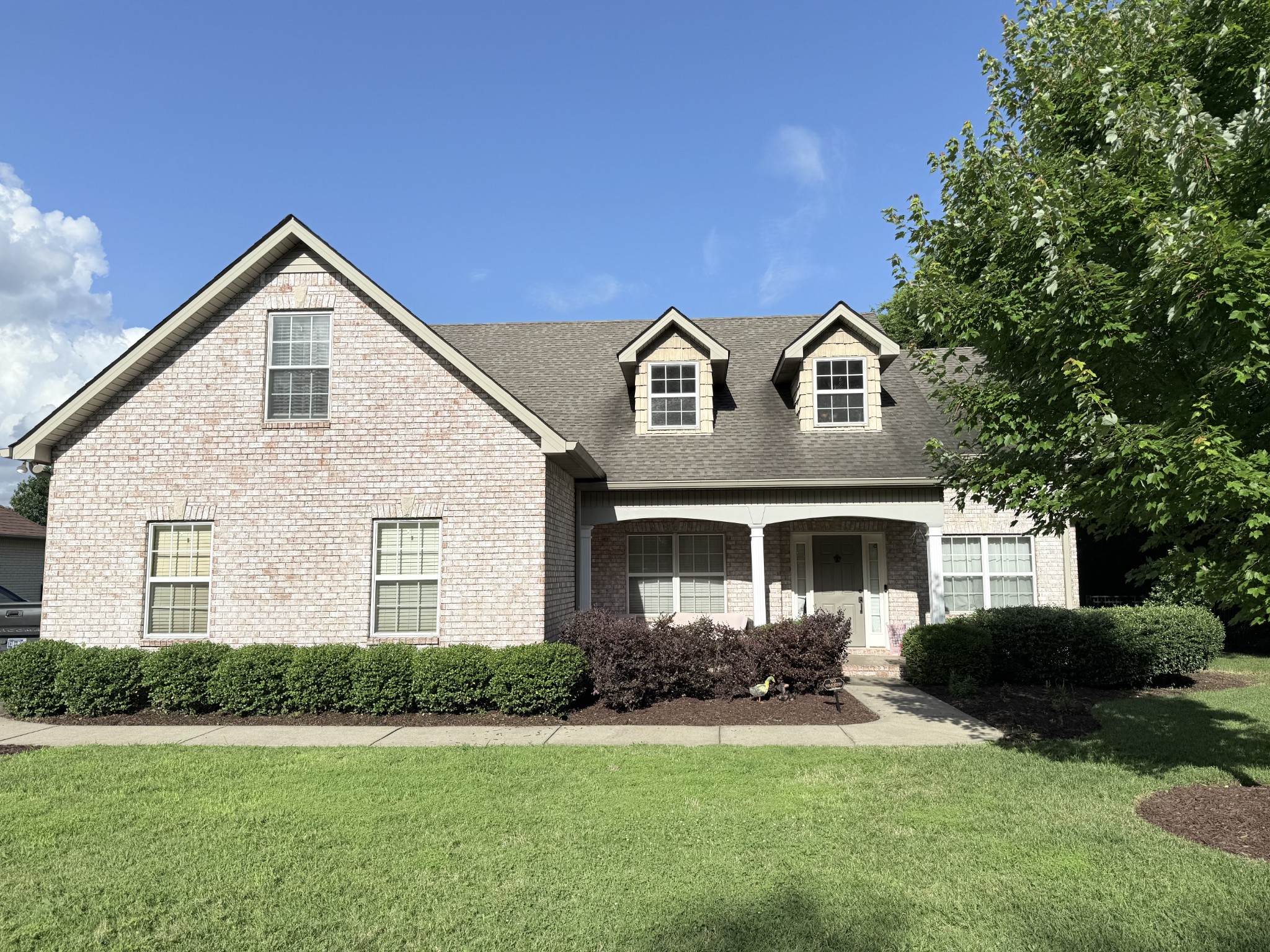 2415 Saint Andrews Dr Property Photo 1
