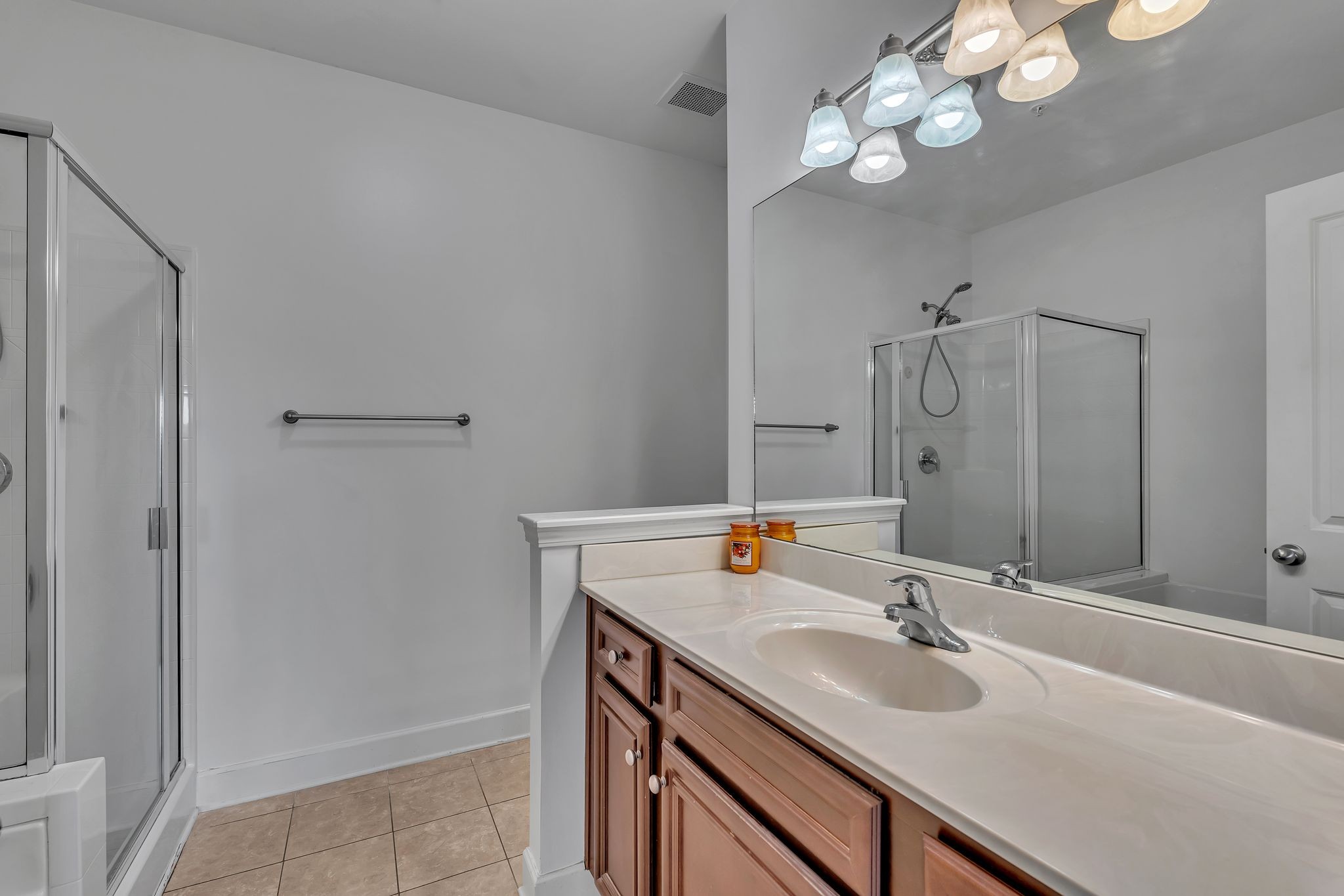 4720 Brighton Village Dr Property Photo 22
