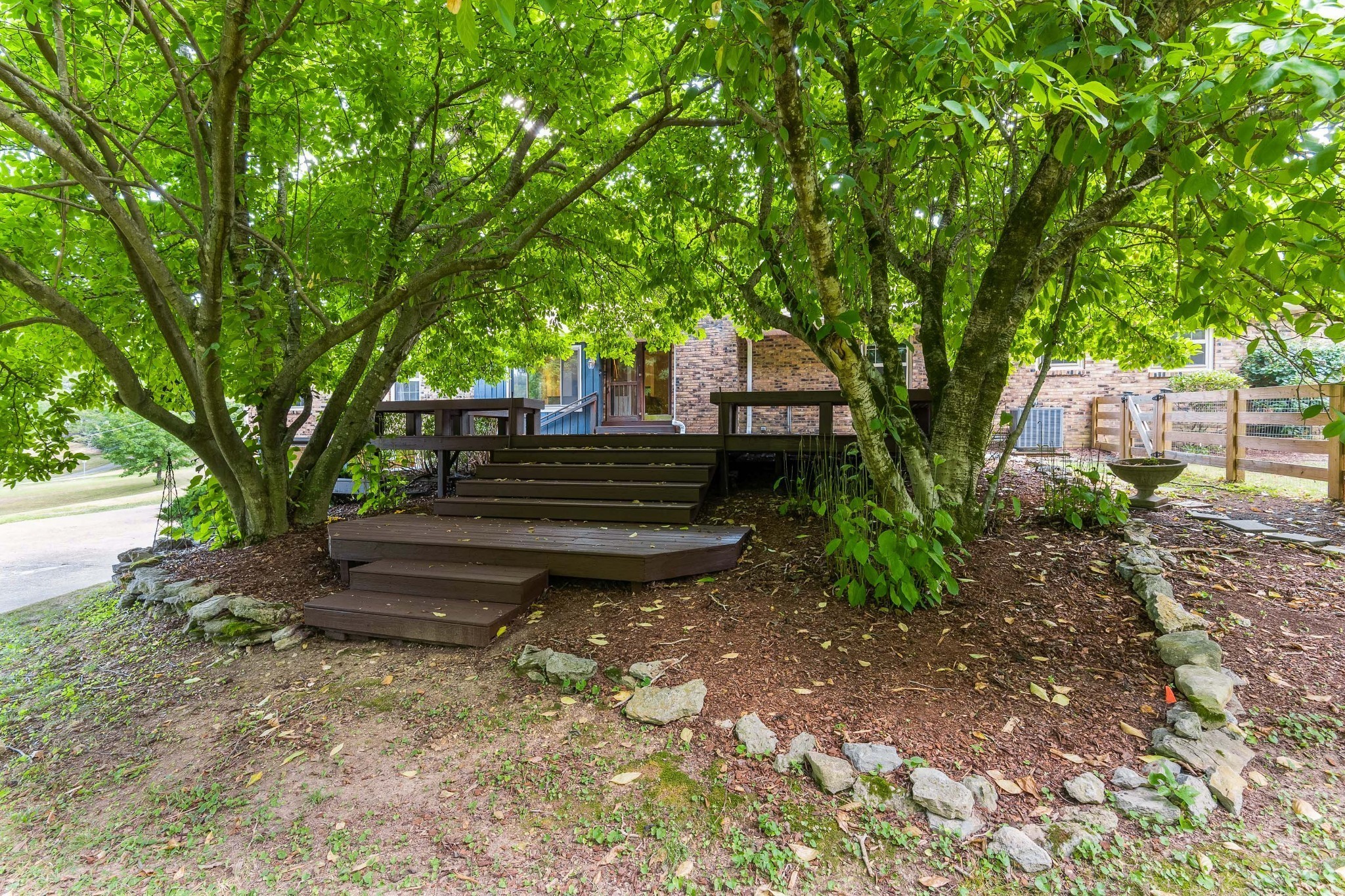 1008 Highland Rd Property Photo 27