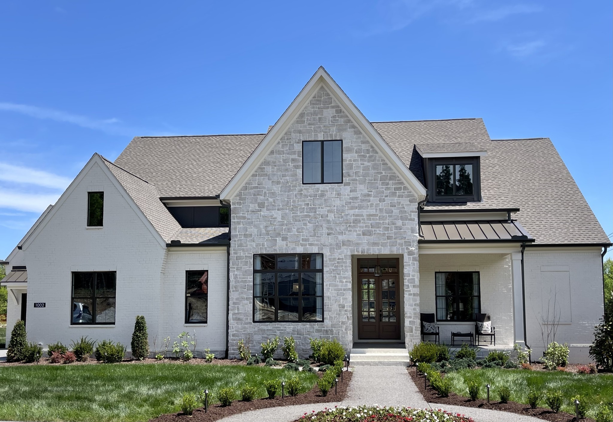 9902 Amarosa Court Property Photo 1