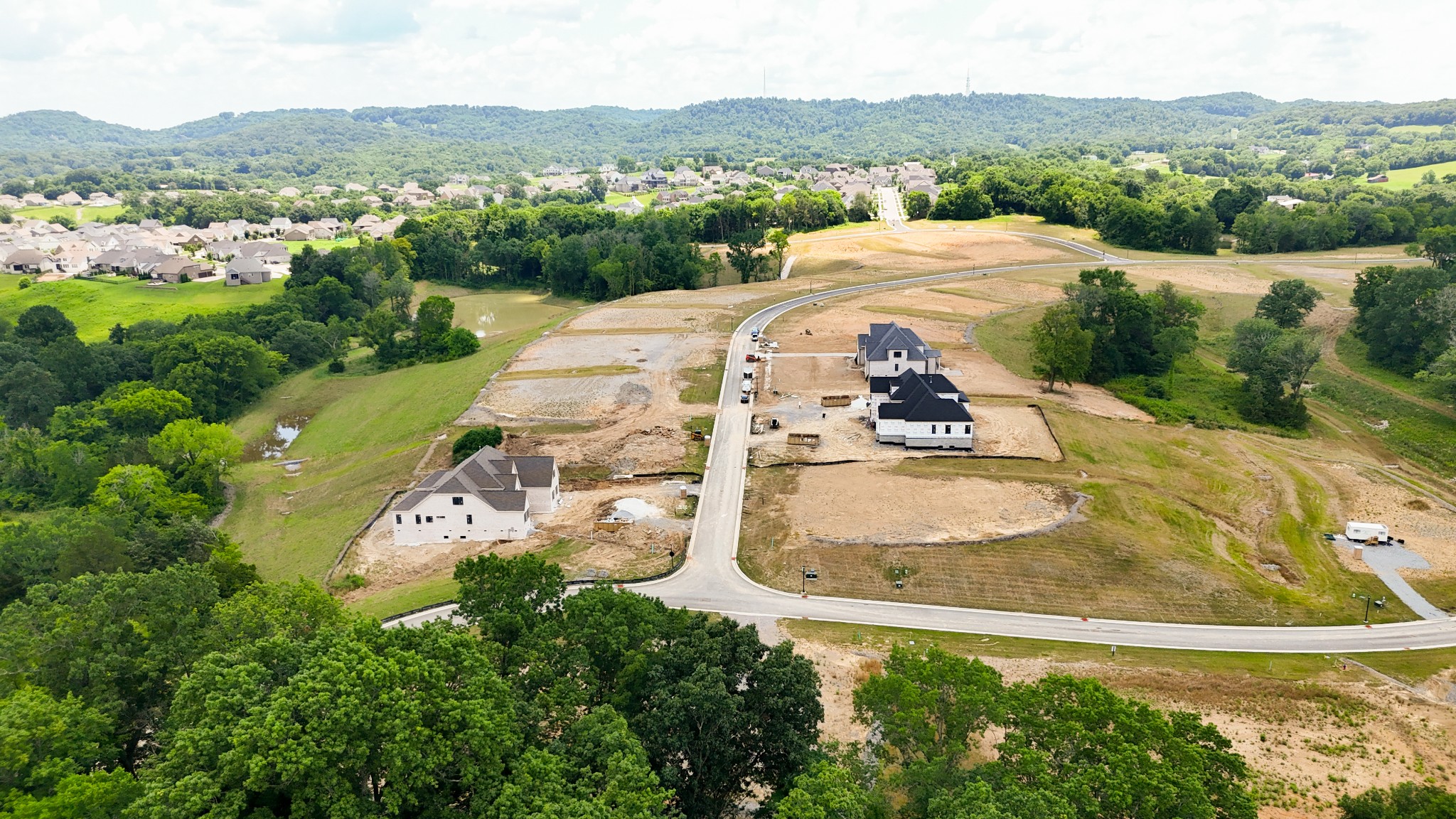 9902 Amarosa Court Property Photo 14