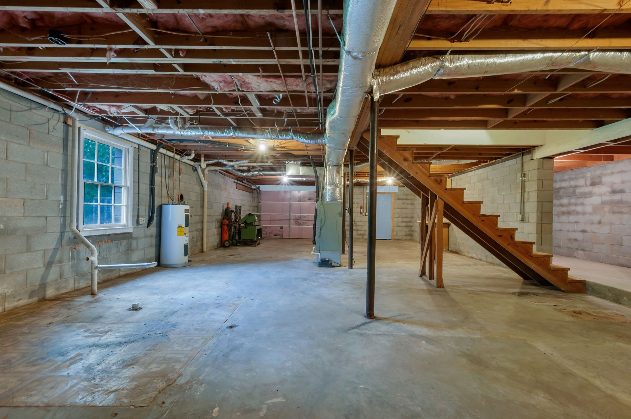 1010 Highway 96, N Property Photo 15