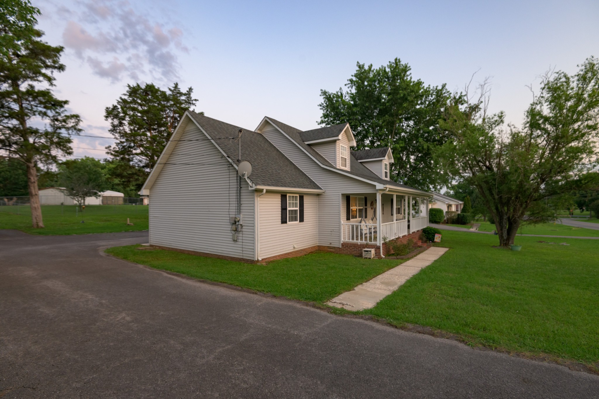 1304 Fairfield Pike Property Photo 8