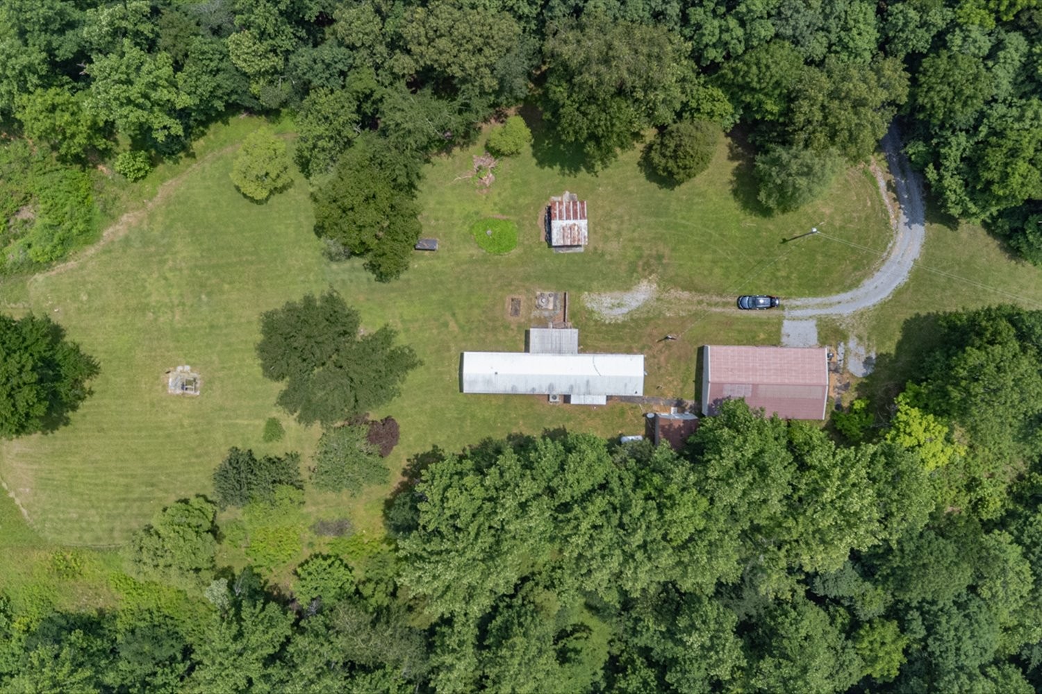 2332 Bear Creek Rd Property Photo 9