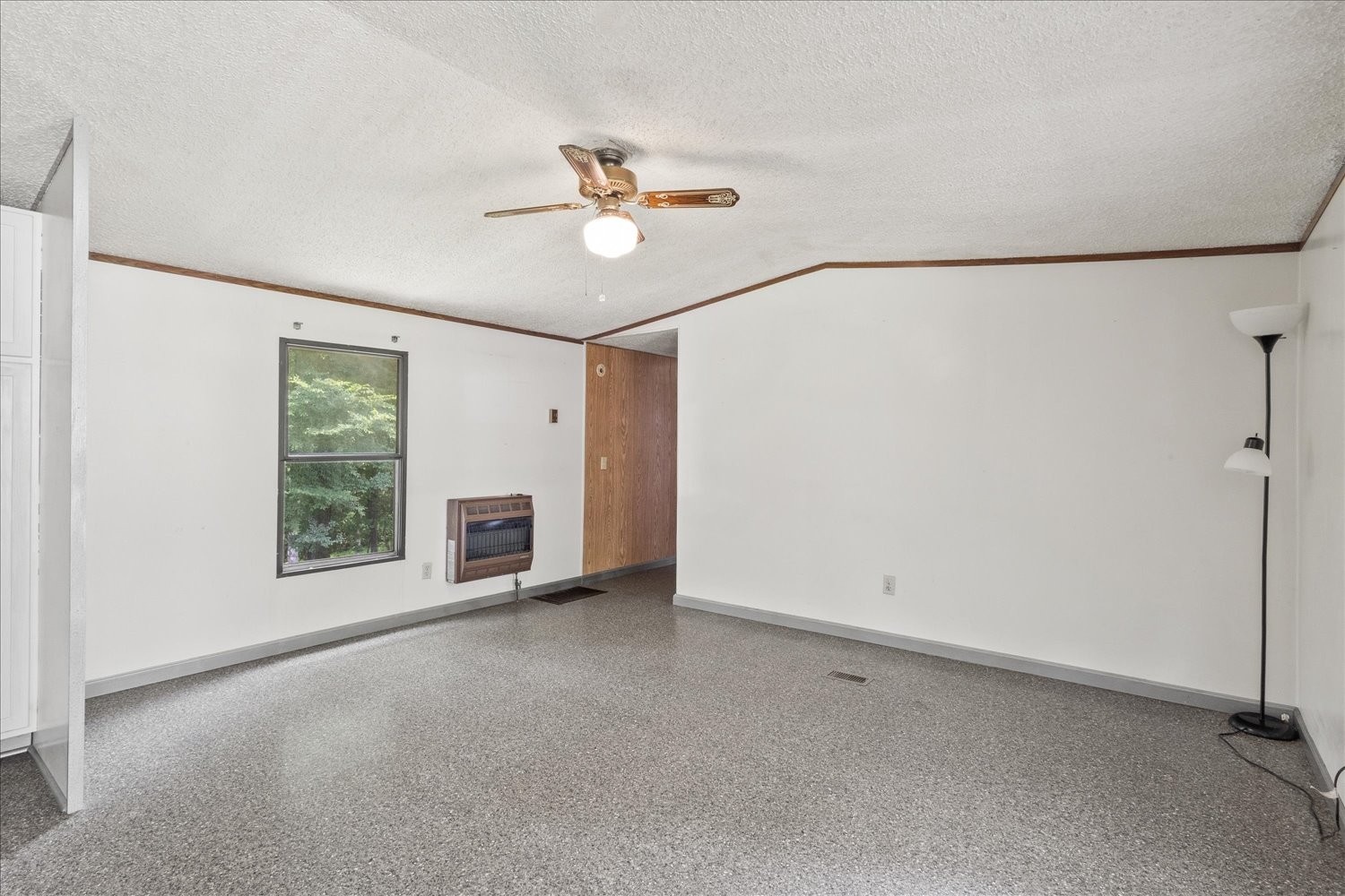 2332 Bear Creek Rd Property Photo 23