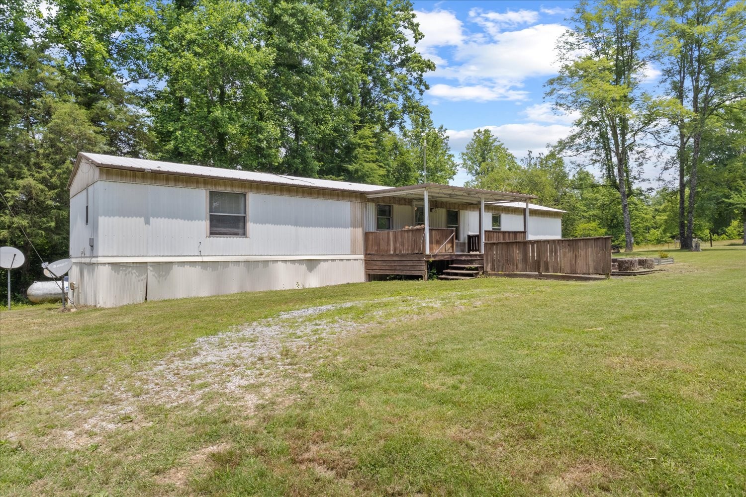 2332 Bear Creek Rd Property Photo 40