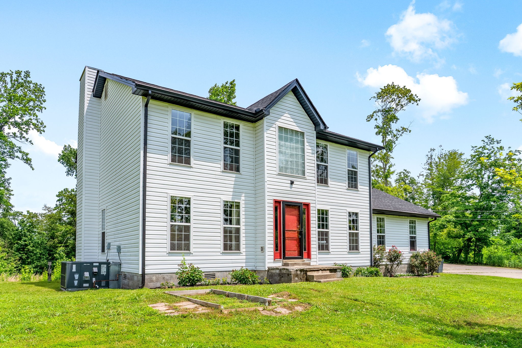 1450 Highway 70 Property Photo 6