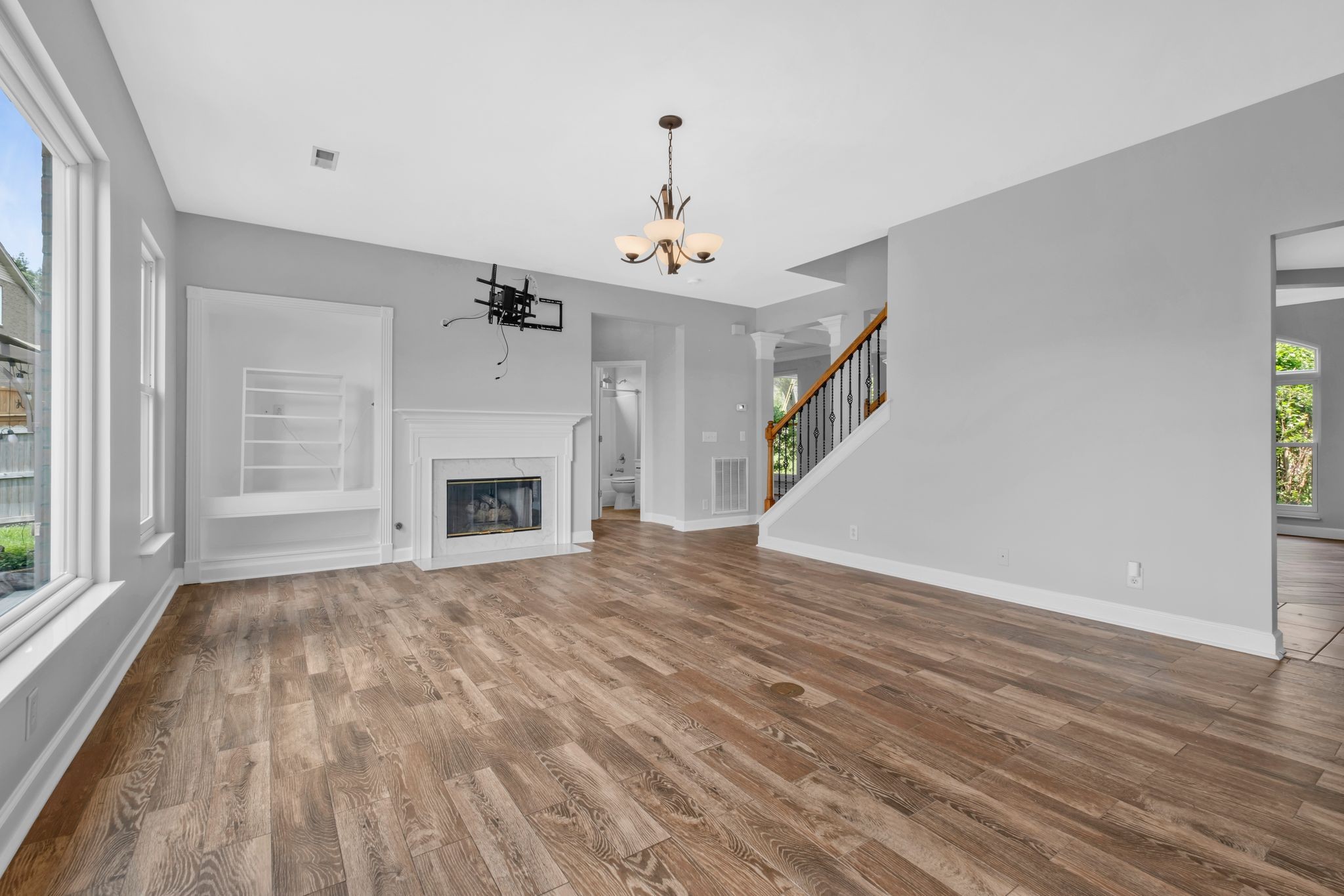 5000 Loch Lorne Ct Property Photo 14