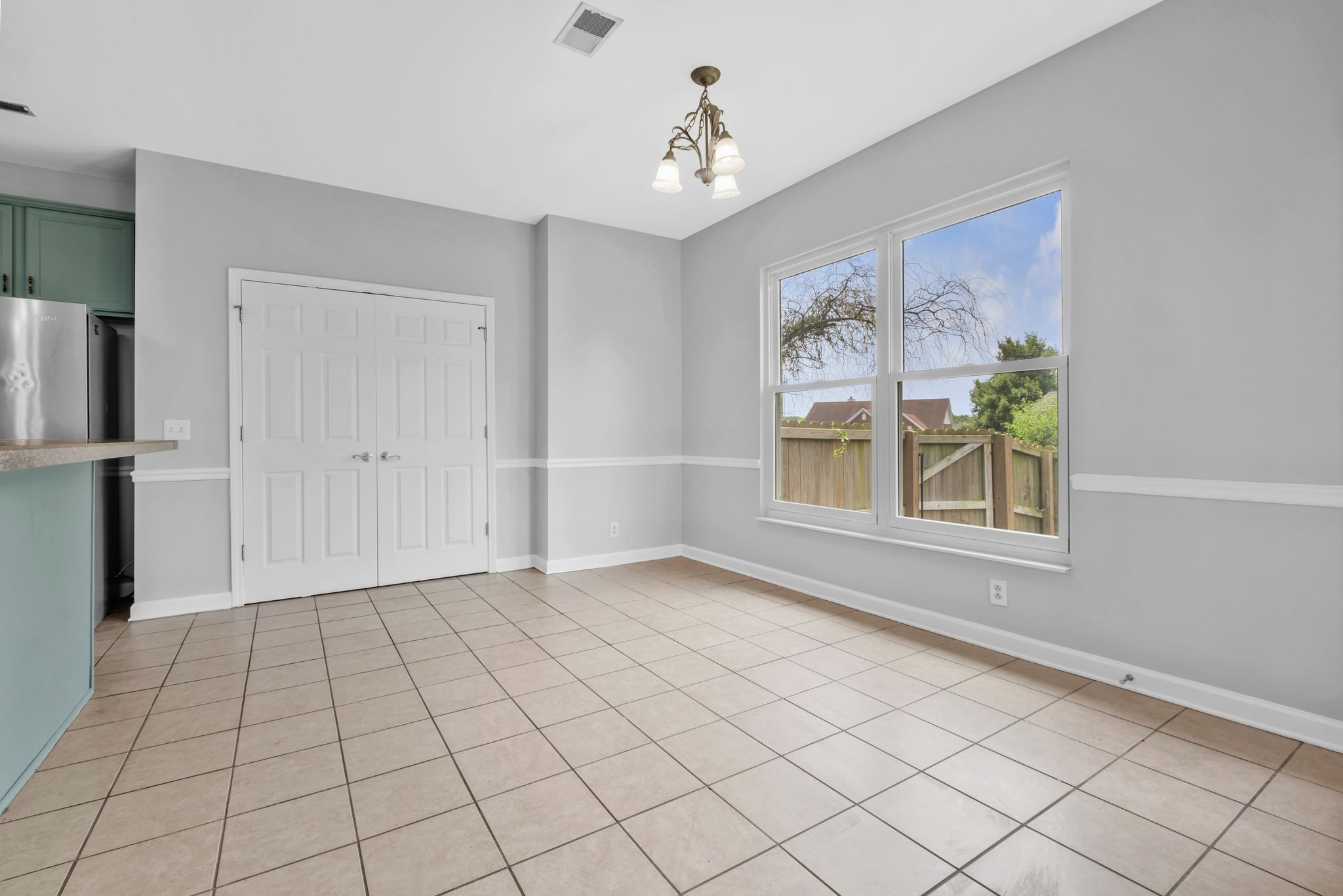 5000 Loch Lorne Ct Property Photo 16