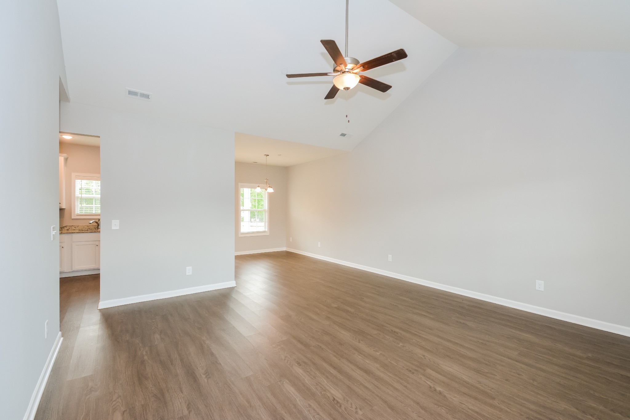 1017 Echo Ridge Rd Property Photo 2