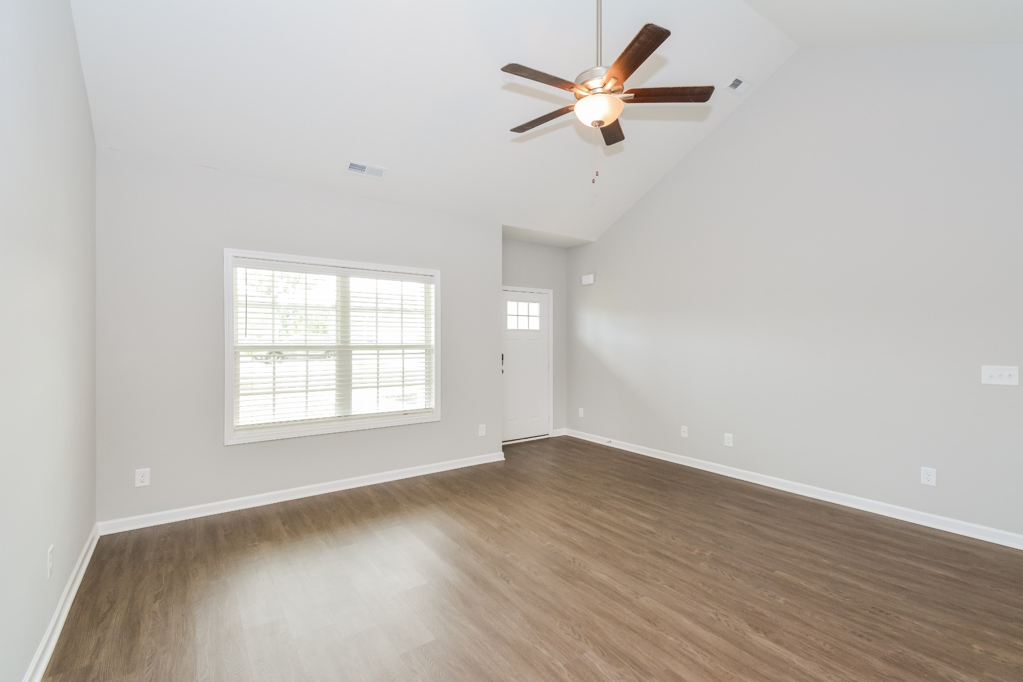 1017 Echo Ridge Rd Property Photo 3