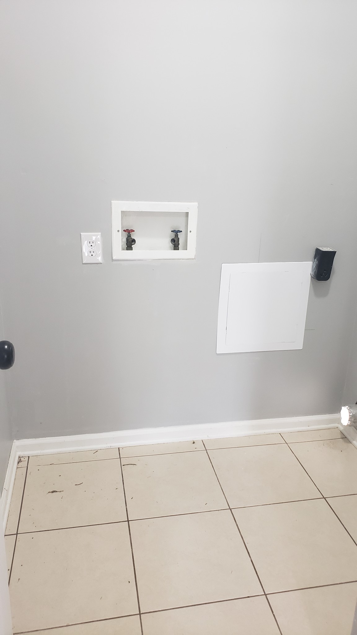 570 Barney Ln Property Photo 13