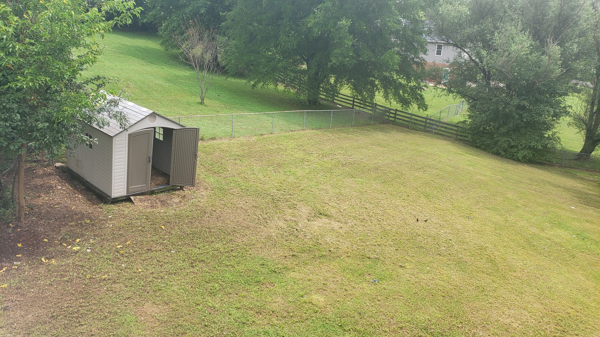 570 Barney Ln Property Photo 33