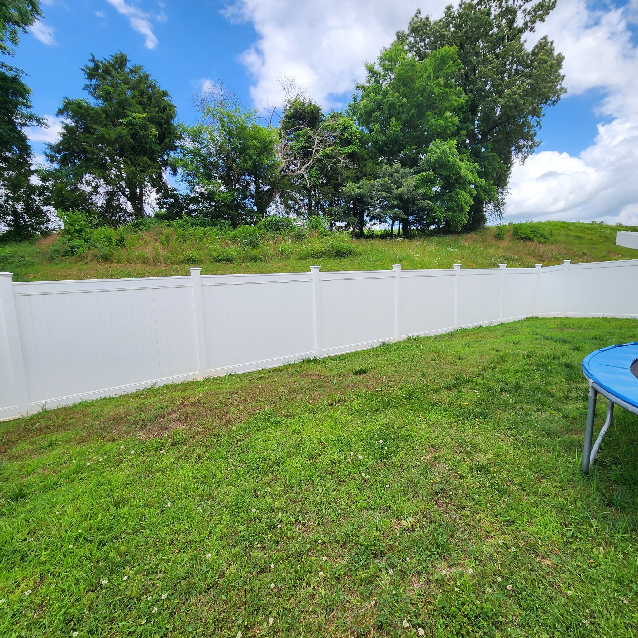 2244 Brokeshire Dr Property Photo 23
