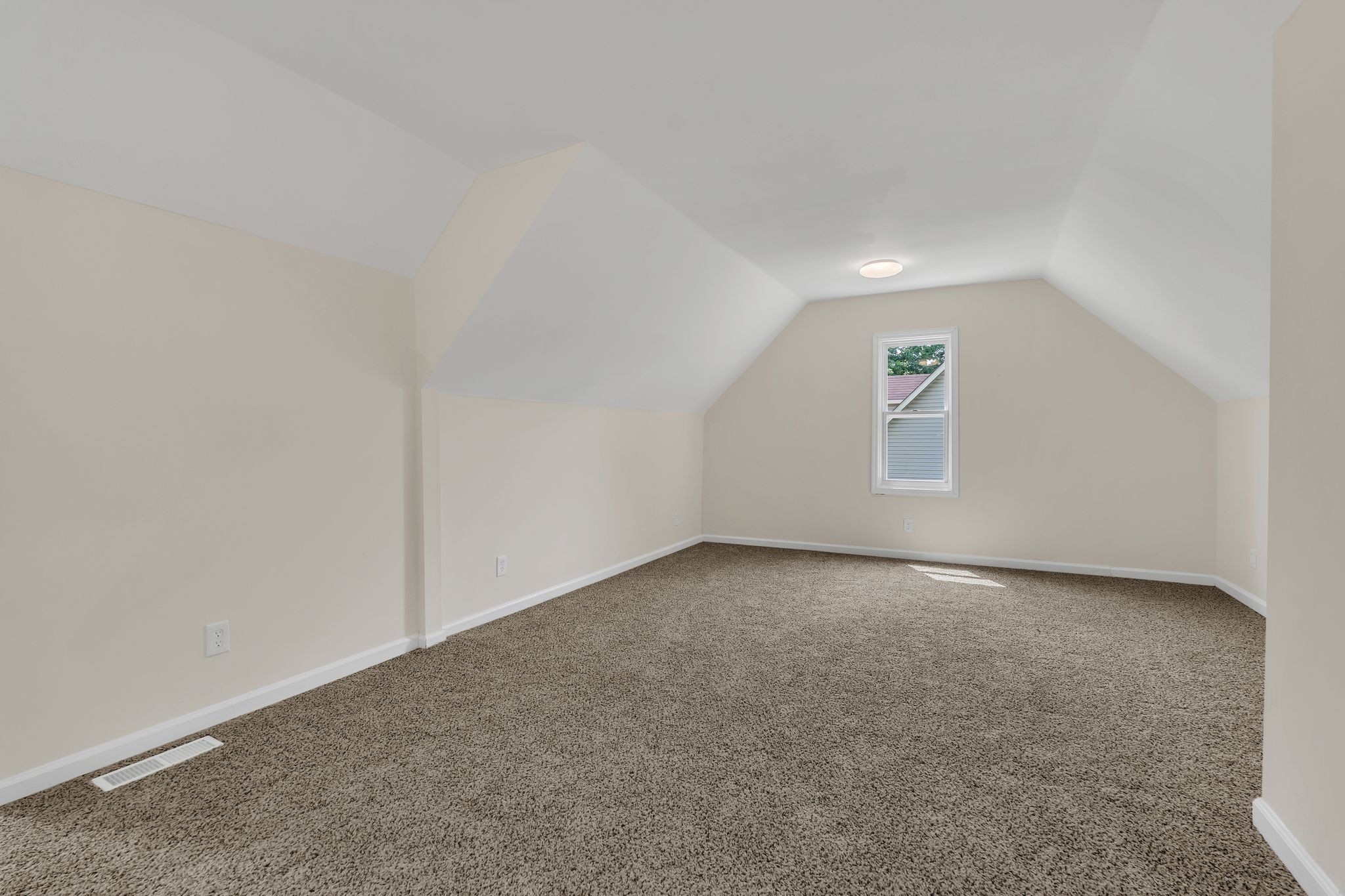 1222 Myers Dr Property Photo 20