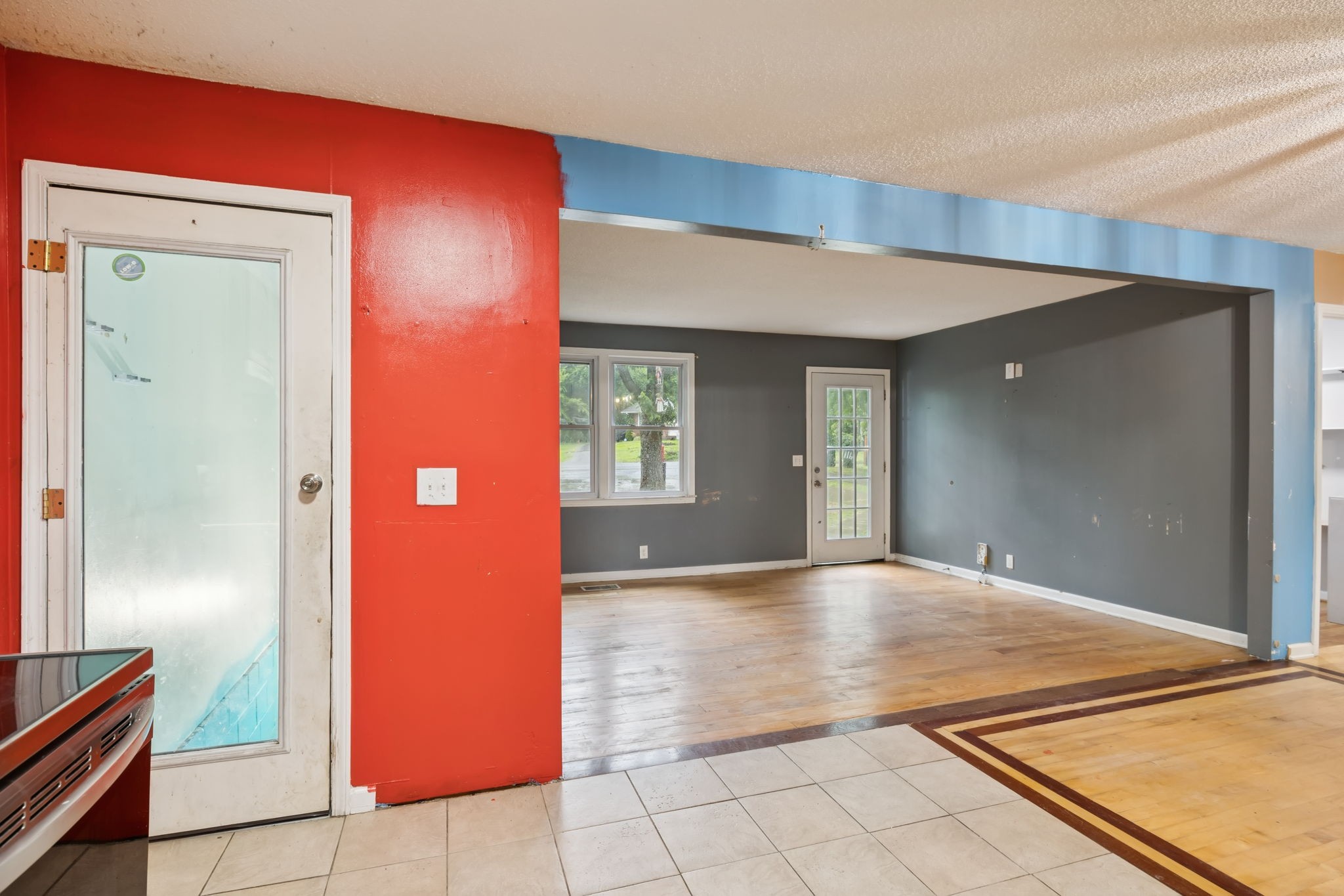 102 Evergreen Ct Property Photo 6