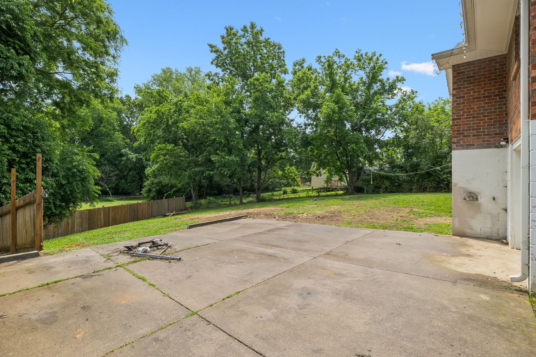 102 Evergreen Ct Property Photo 21