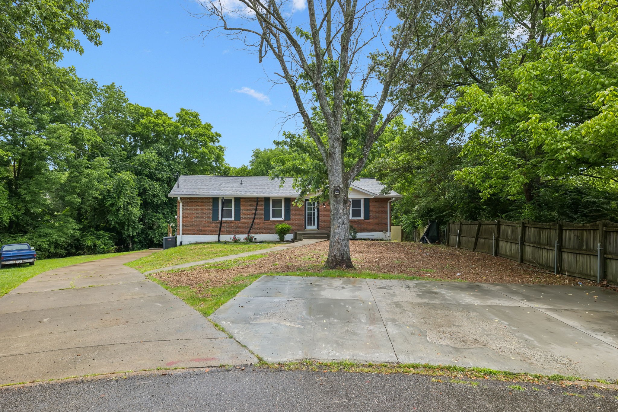 102 Evergreen Ct Property Photo 31