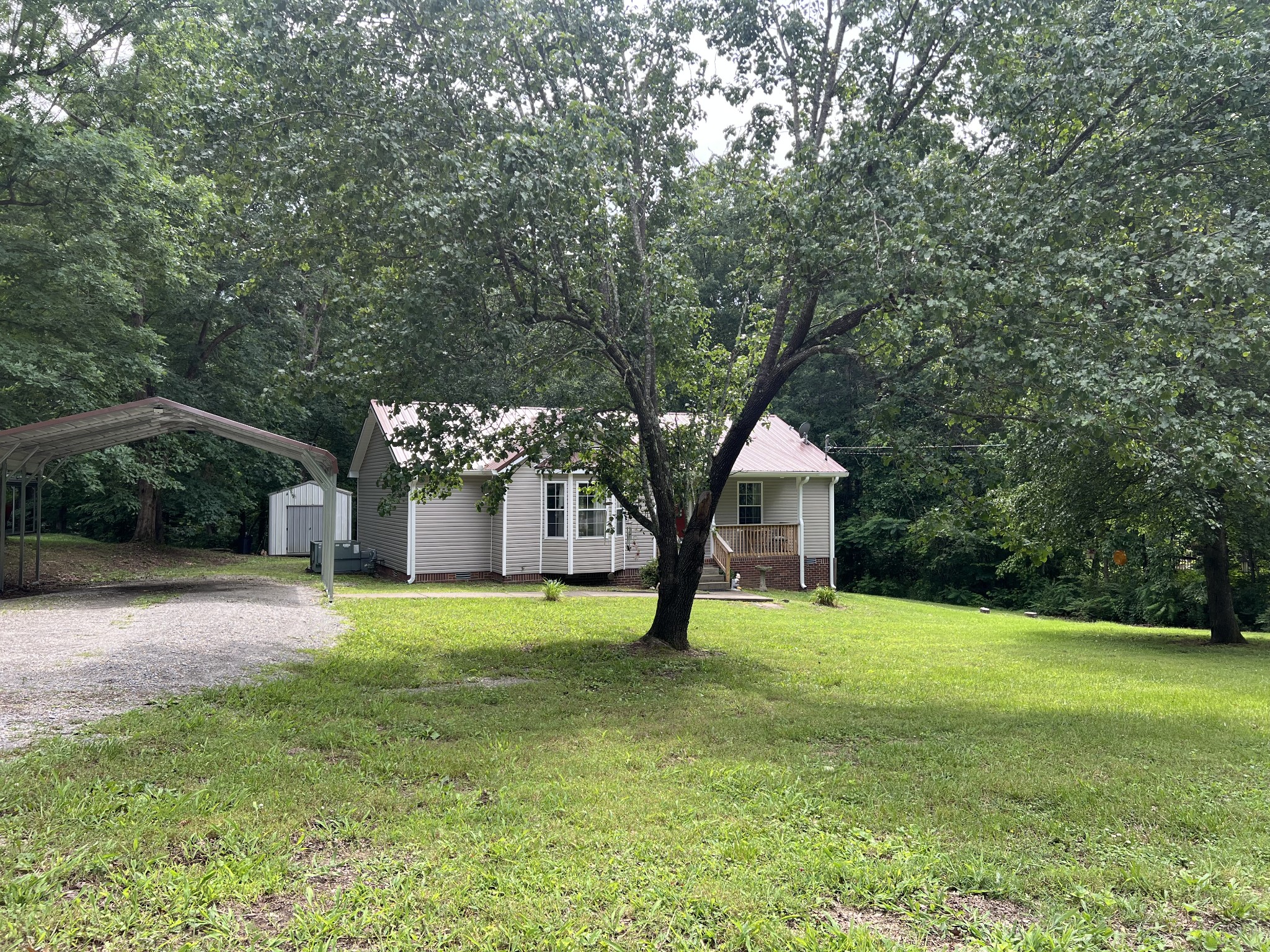1145 Blake Rd Property Photo 5