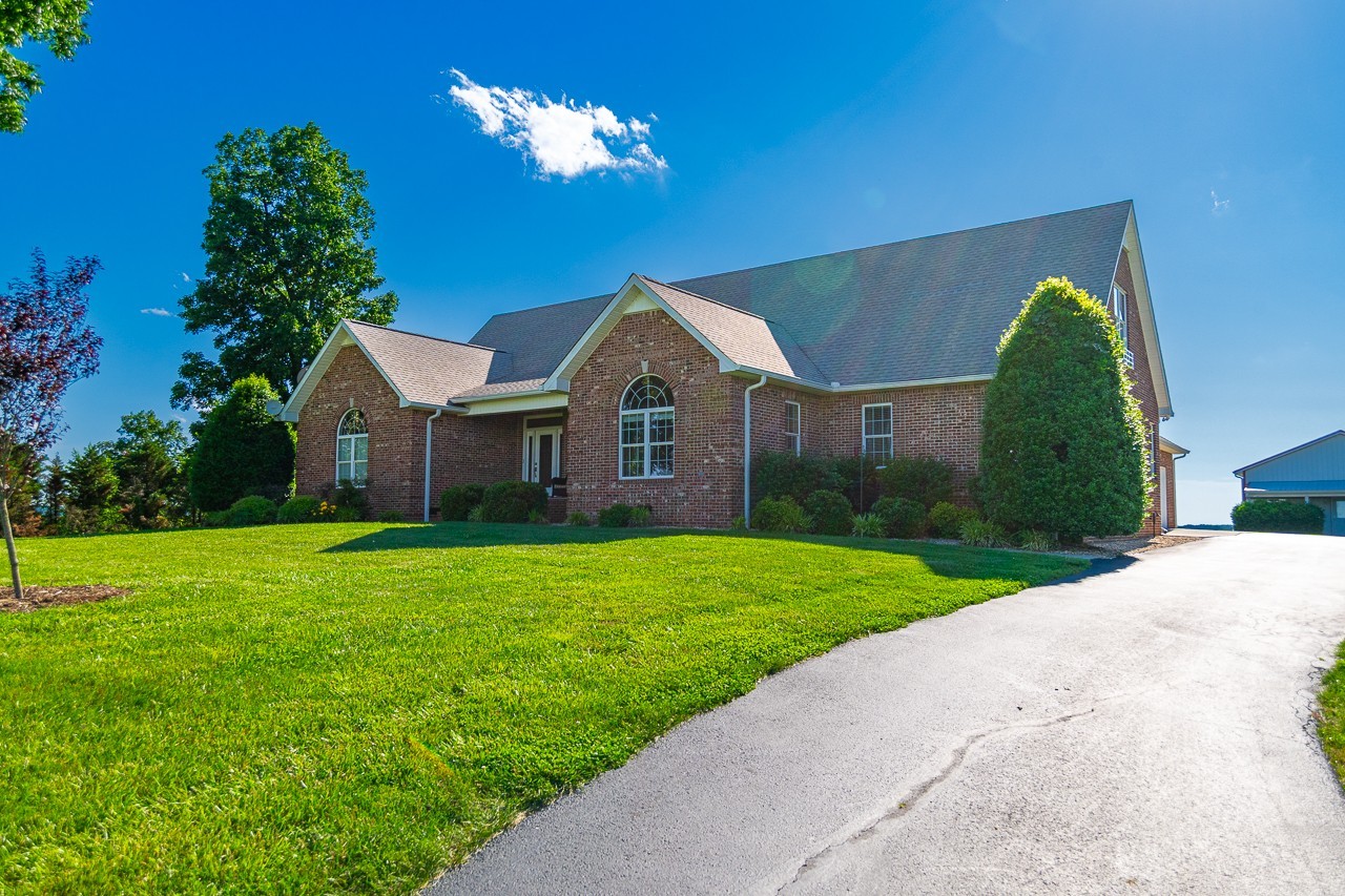 226 Naron Rd Property Photo 1
