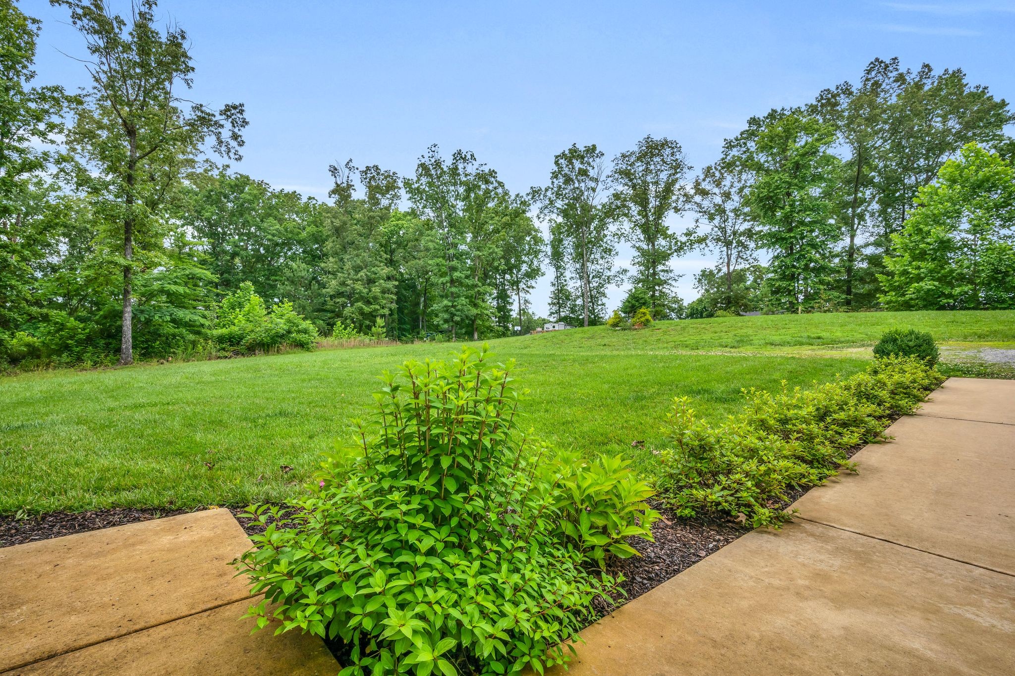 7609 Horn Tavern Rd Property Photo 5