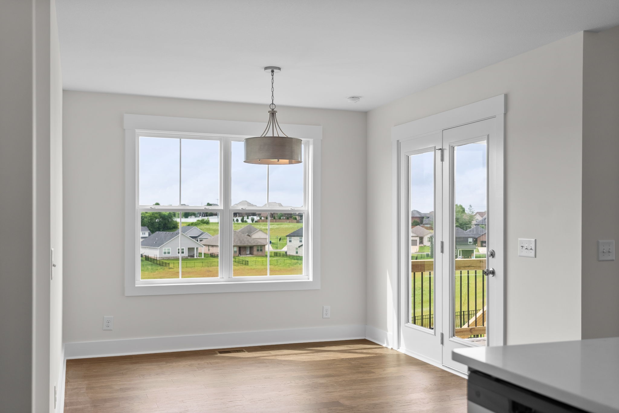 1573 Collins View Way Property Photo 19
